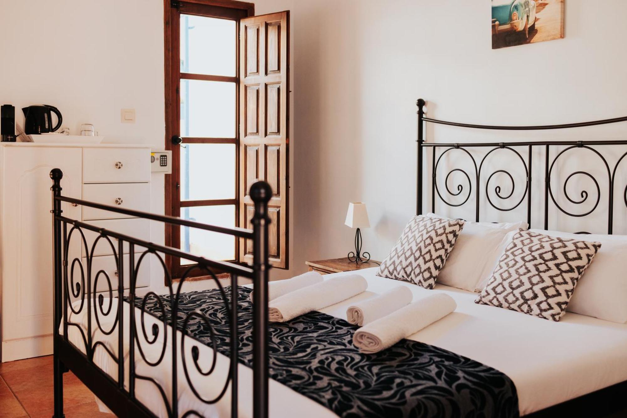 Casa Del Patio Bed & Breakfast Pinos del Valle Exterior photo